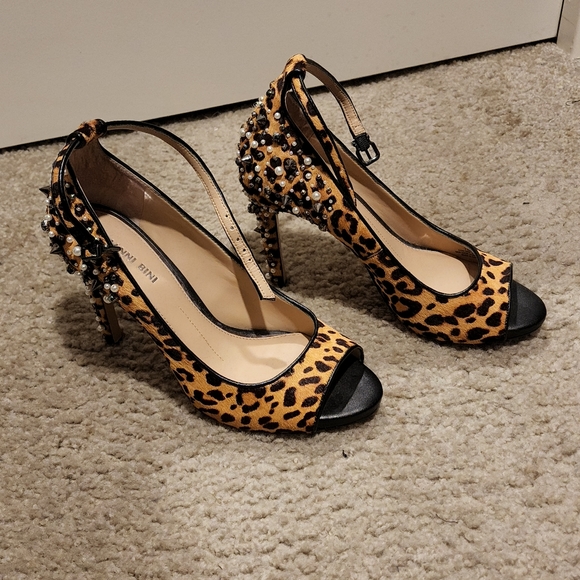 Gianni Bini sz 7.5 open-toe calf skin leopard print heels - Picture 1 of 4